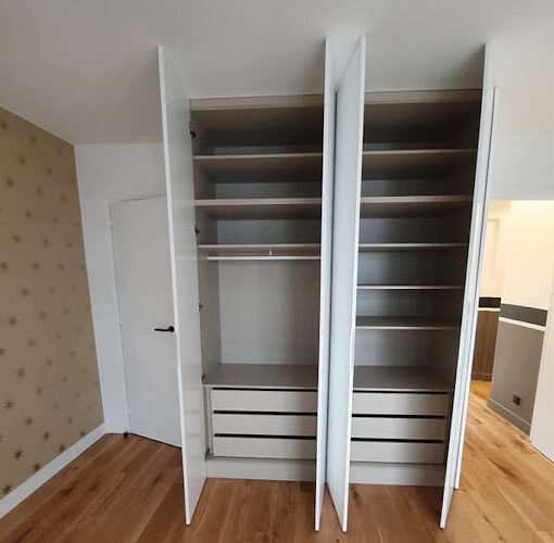 Dressing sur mesure réalisé par Amenite
